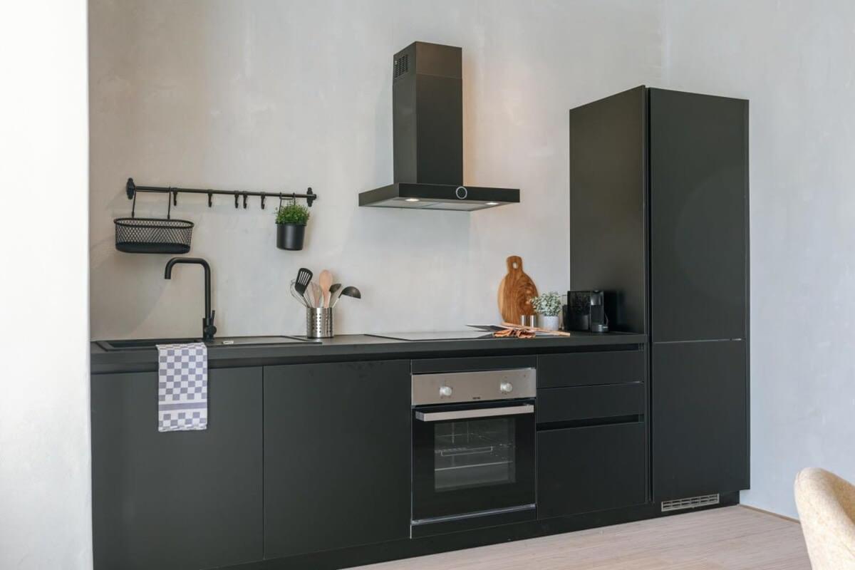 Huswell - Industrial Apartment With Terrace In Antwerp Antuérpia Exterior foto